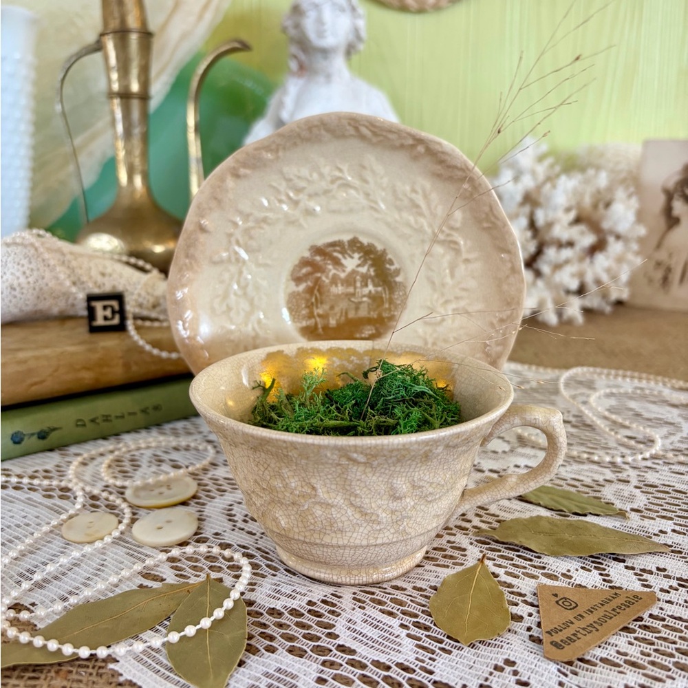 Vintage Crazed Tea Cup & Saucer 🌼 Unique Home Decor / Kitchen / Gift / Rustic
